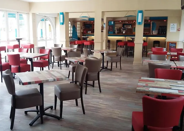 Chez Kevin & Elise Кемпинг